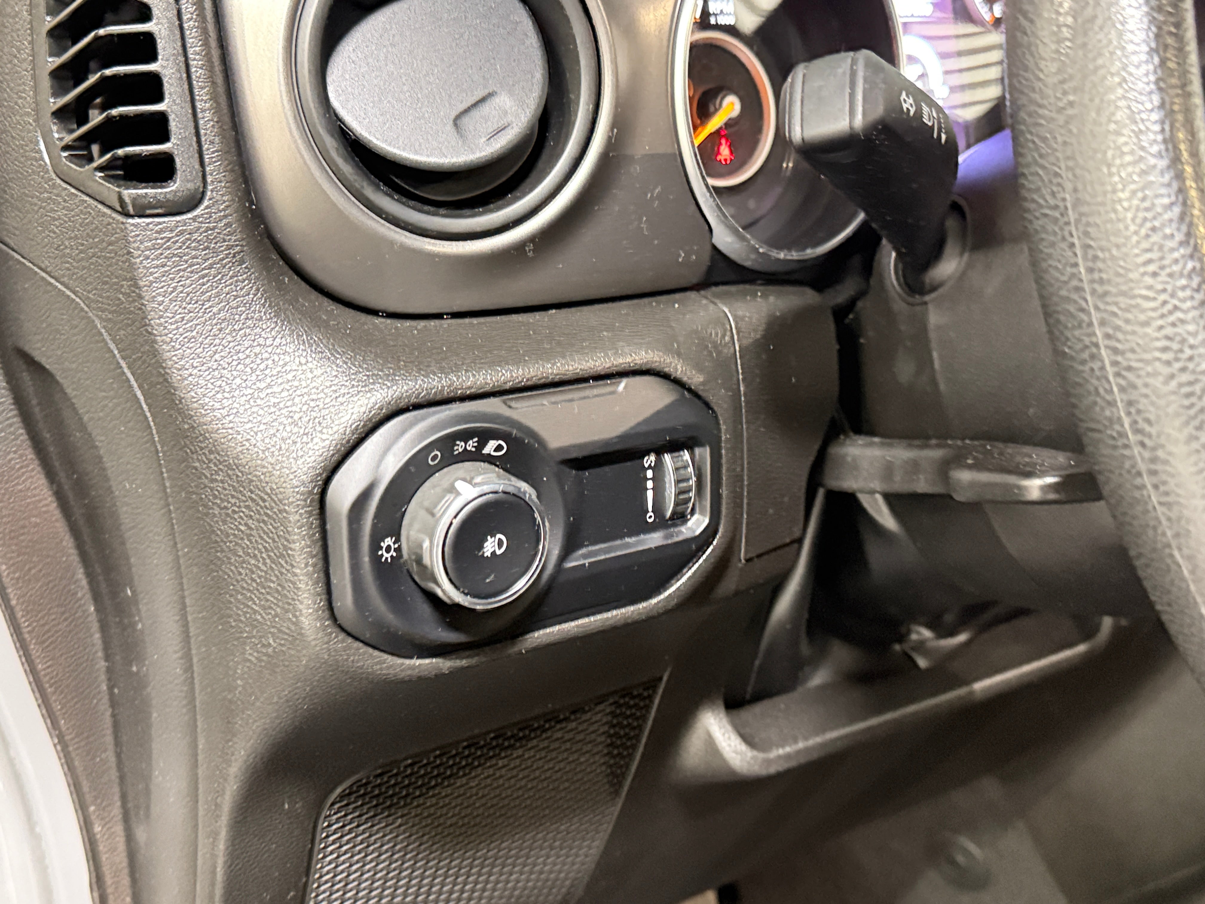 jeep wrangler 4-door 2023 1C4HJXDG0PW675922 image jeep wrangler 4-door 2023 1C4HJXDG0PW675922 image